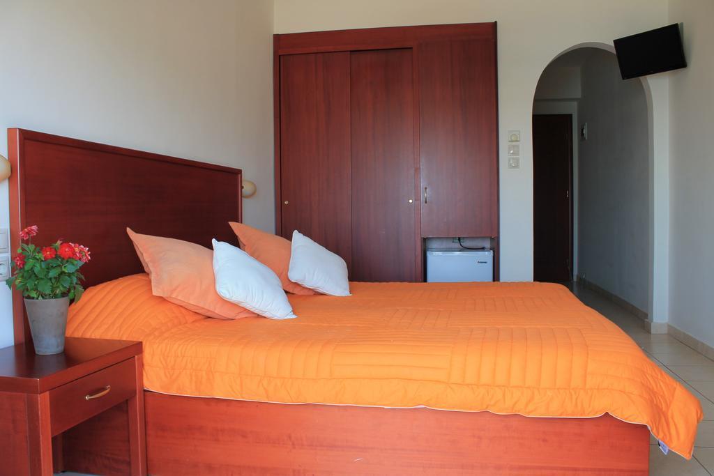 Xaris Hotell Platamonas Rum bild